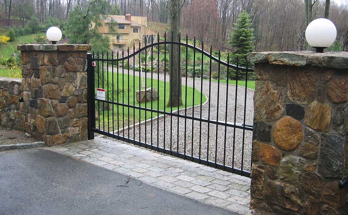 Single-style iron gate across driveway